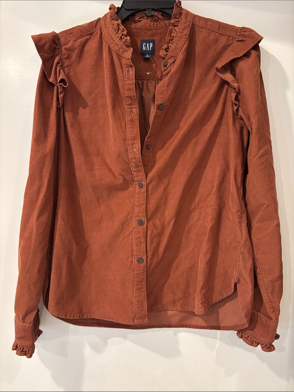 GAP Women's Rust Ruffle-Trim Button-Down Shirt